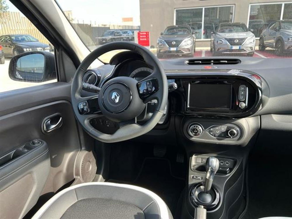 Renault Twingo usata a Brindisi (7)