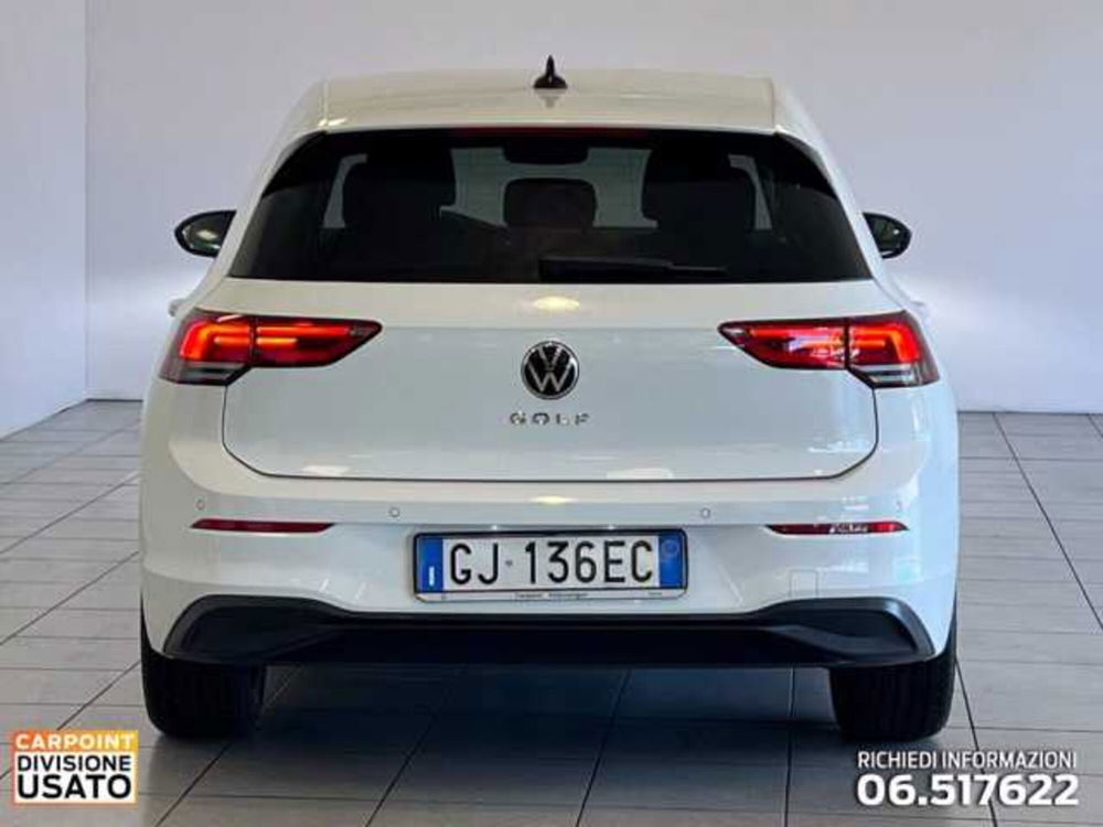 Volkswagen Golf 1.0 TSI EVO Life del 2022 usata a Roma (4)