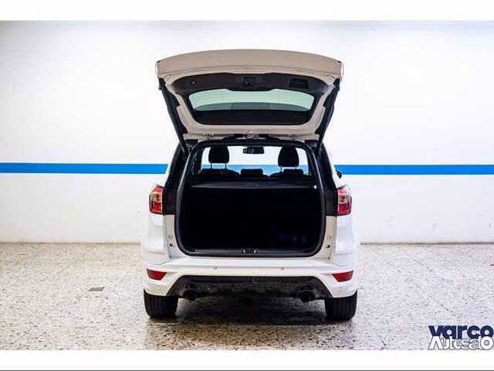 Ford Kuga usata a Milano (17)