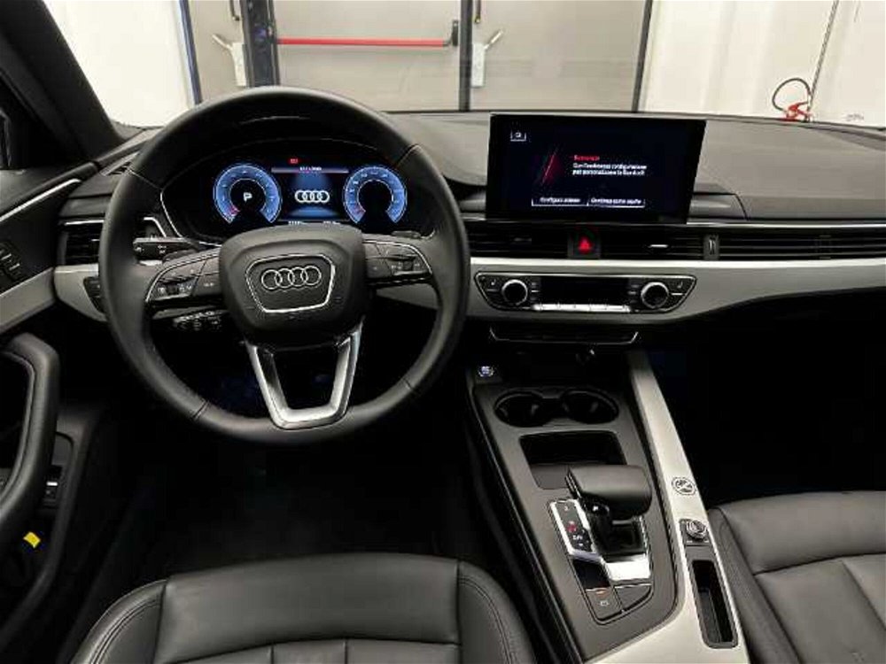 Audi A4 Avant 35 2.0 tfsi mhev Business Advanced 150cv s-tronic del 2023 usata a Pistoia (3)