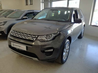 Land Rover Discovery Sport 2.0 TD4 180 CV SE  del 2015 usata a Salerno