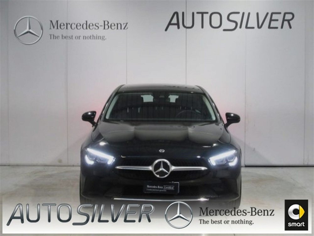 Mercedes-Benz CLA Shooting Brake 180 d Automatic Shooting Brake Sport  del 2023 usata a Verona (3)
