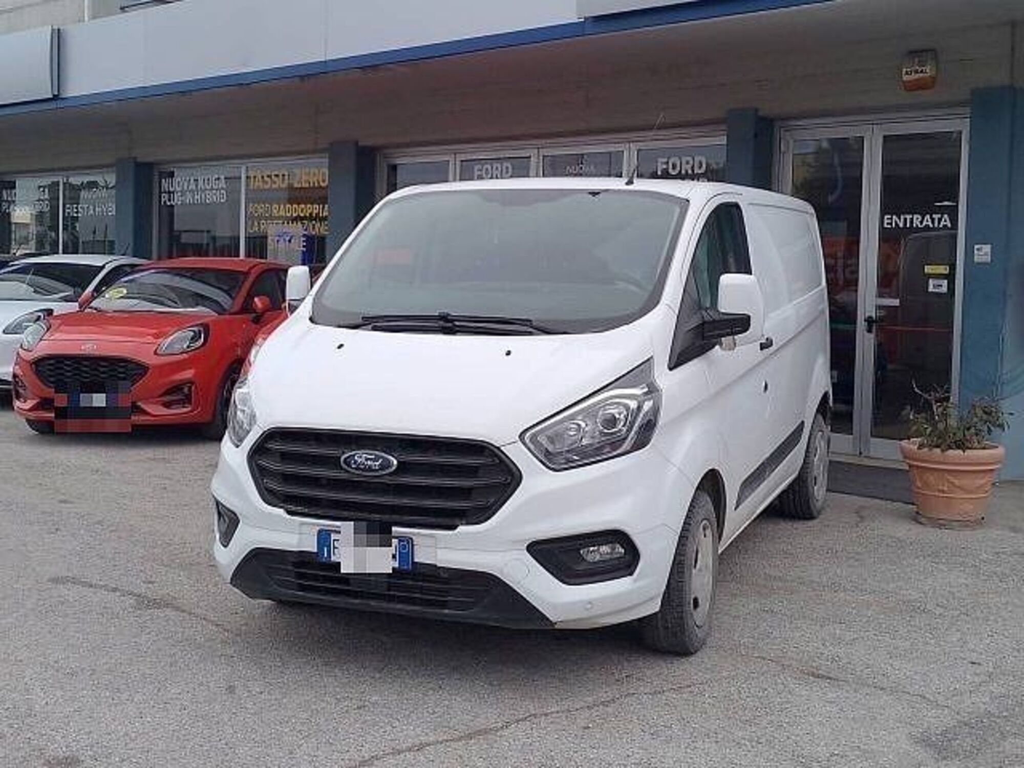 Ford Transit Custom Furgone 280 2.0 EcoBlue PC Furgone Trend  del 2019 usata a Fano