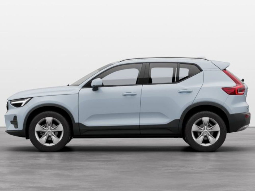 Volvo XC40 nuova a Modena (3)