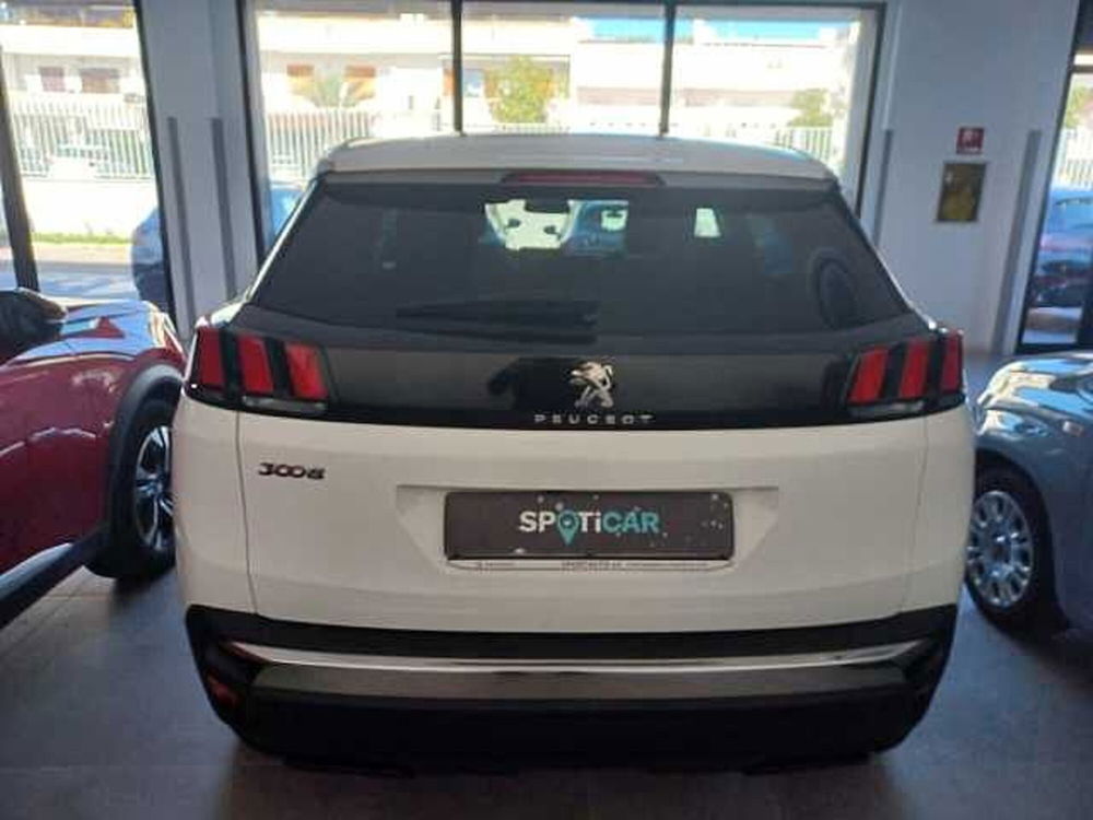 Peugeot 3008 usata a Lecce (6)