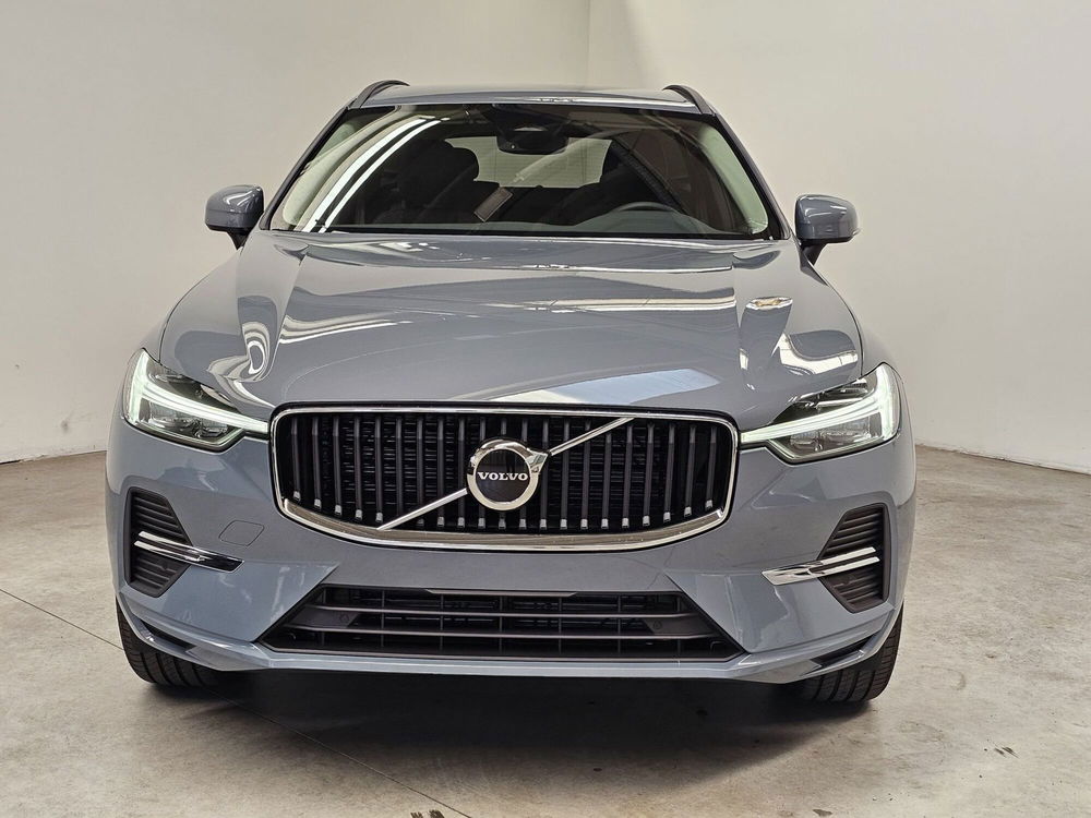 Volvo XC60 nuova a Como (2)