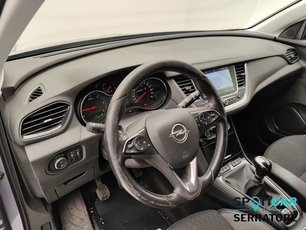 Opel Grandland X usata a Como (8)