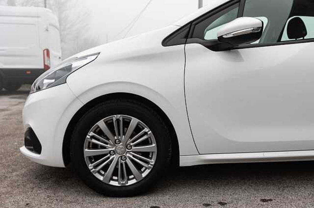 Peugeot 208 usata a Treviso (7)