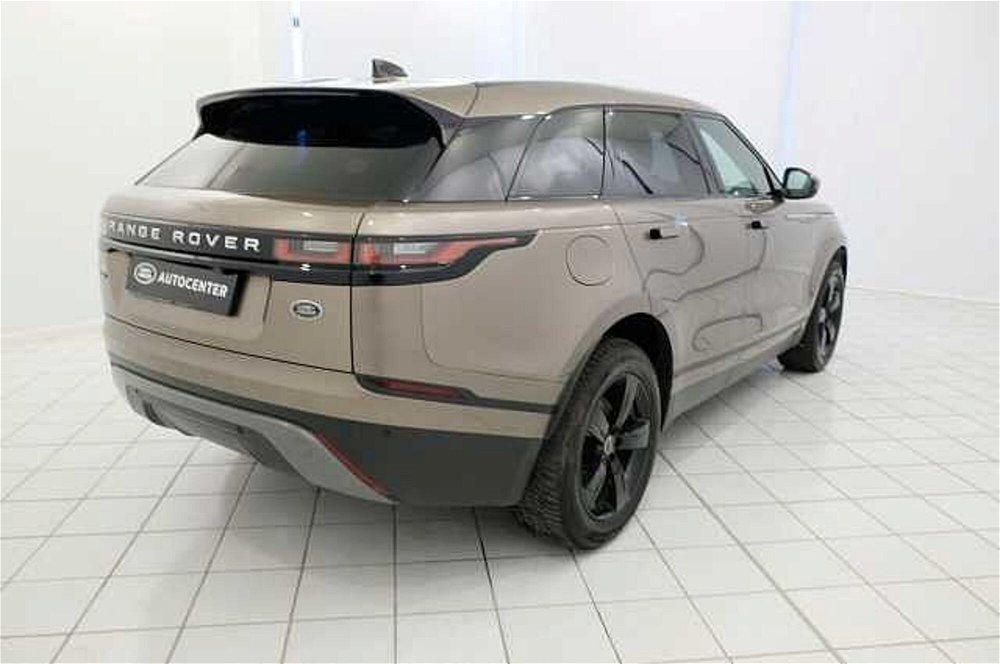 Land Rover Range Rover Velar 2.0D I4 240 CV  del 2019 usata a Castel d'Ario (2)