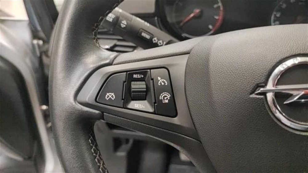 Opel Corsa 1.4 5 porte Black Edition  del 2019 usata a Pianezza (2)