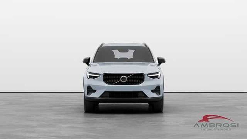 Volvo XC40 nuova a Perugia (5)