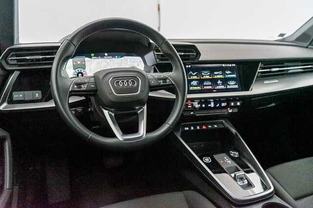 Audi A3 Sportback usata a Varese (9)