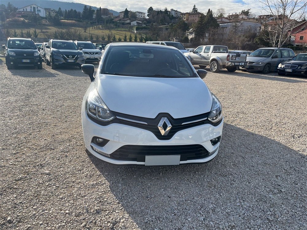 Renault Clio dCi 8V 75CV Start&Stop 5 porte Energy Zen  del 2017 usata a L'Aquila (5)
