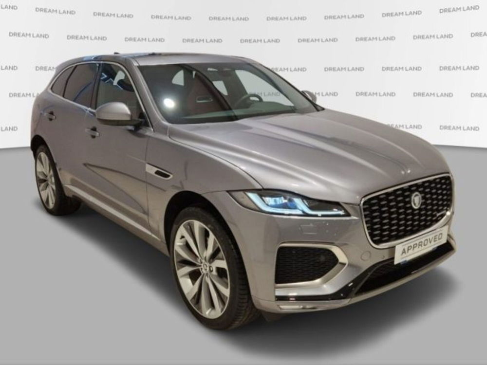 Jaguar F-Pace usata a Livorno (10)