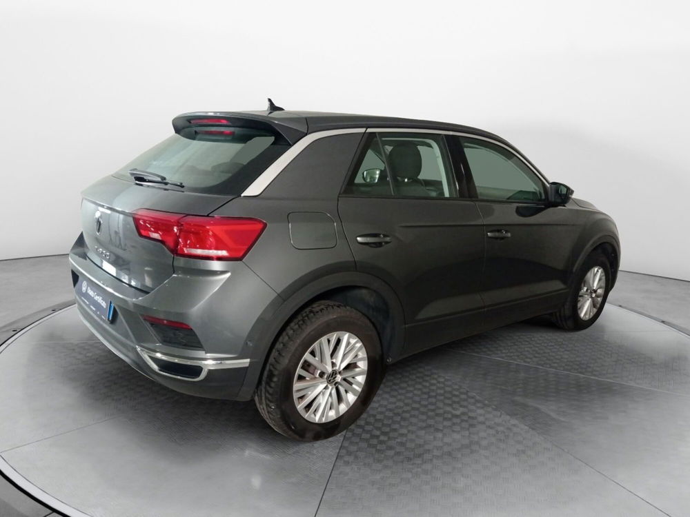 Volkswagen T-Roc usata a Varese (6)