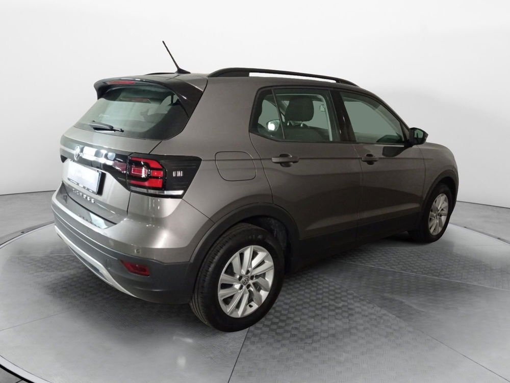 Volkswagen T-Cross usata a Varese (6)