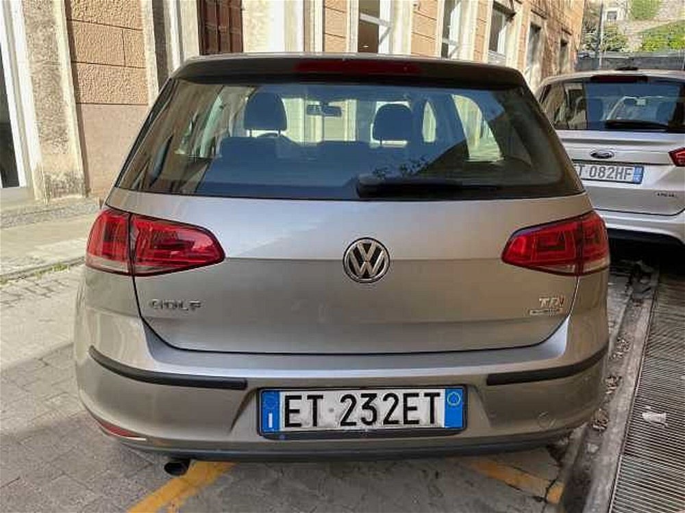 Volkswagen Golf 1.6 TDI 5p. Highline BlueMotion Technology del 2013 usata a Genova (4)