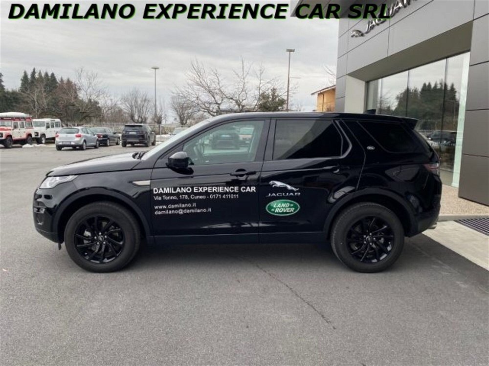 Land Rover Discovery Sport 2.0 TD4 150 CV SE  del 2019 usata a Cuneo (2)