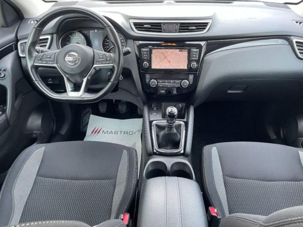 Nissan Qashqai usata a Lecce (19)