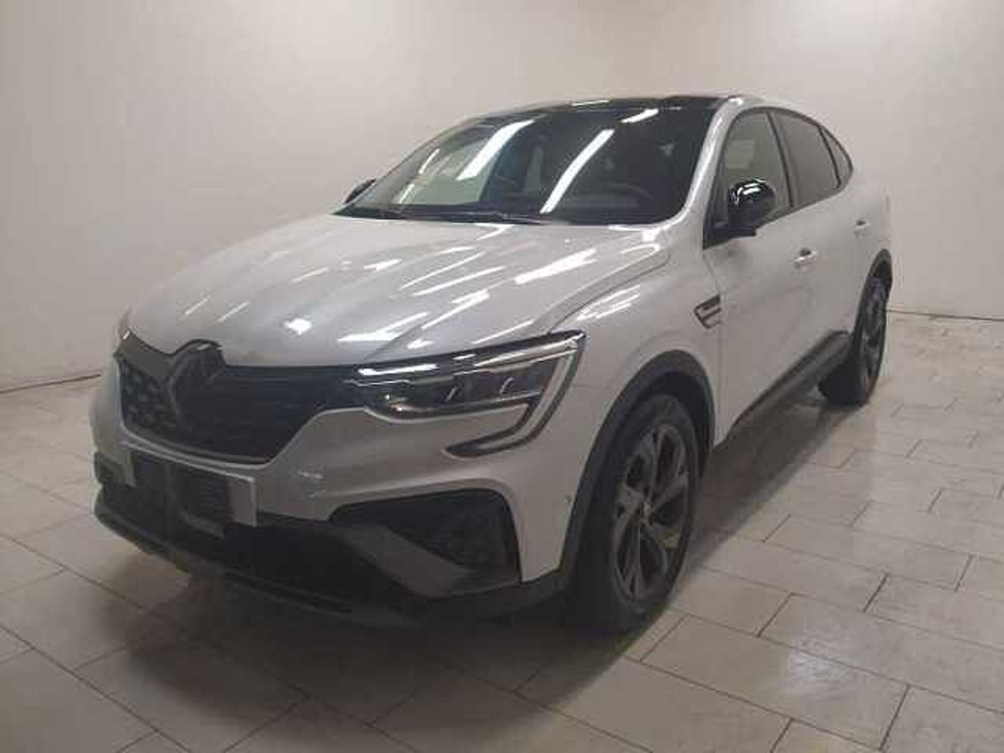 Renault Arkana 1.6 full hybrid Techno 145cv nuova a Cuneo