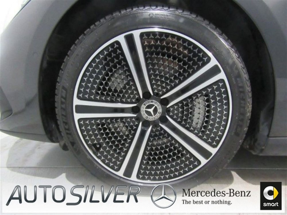 Mercedes-Benz EQE 350 Premium Plus del 2022 usata a Verona (5)