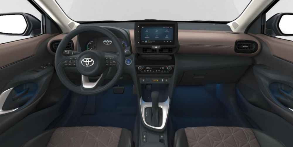 Toyota Yaris Cross 1.5 Hybrid 5p. E-CVT Lounge nuova a Carpi (2)