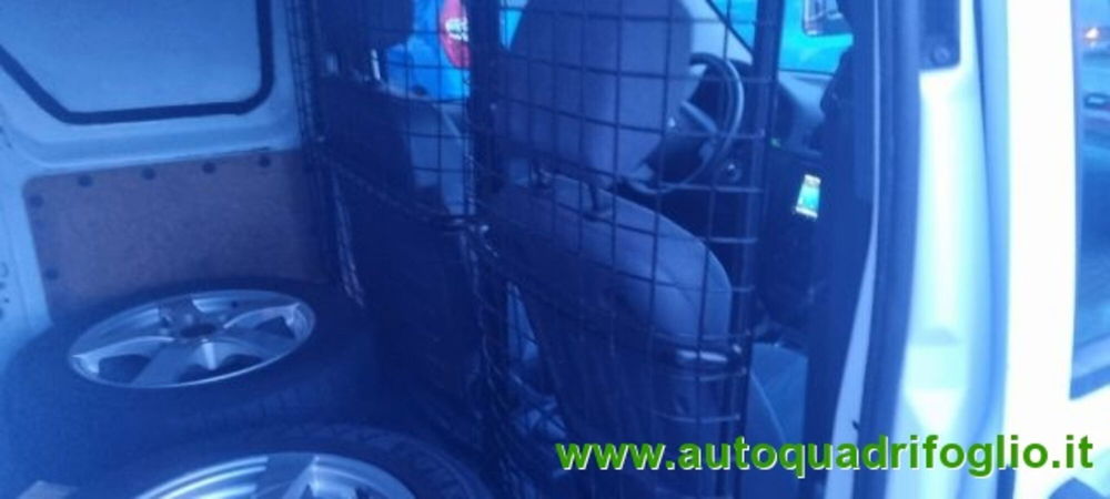 Ford Transit Connect  usata a Savona (15)