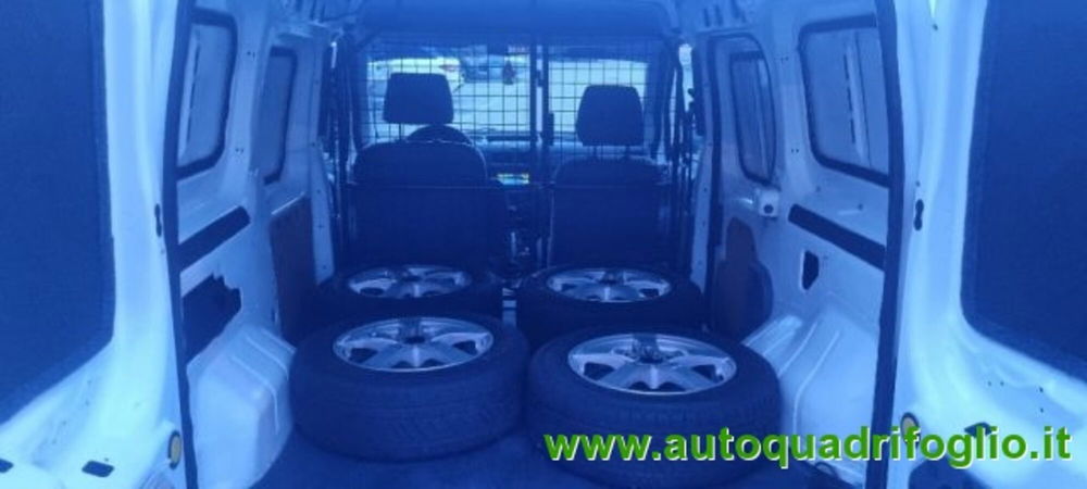 Ford Transit Connect  usata a Savona (19)