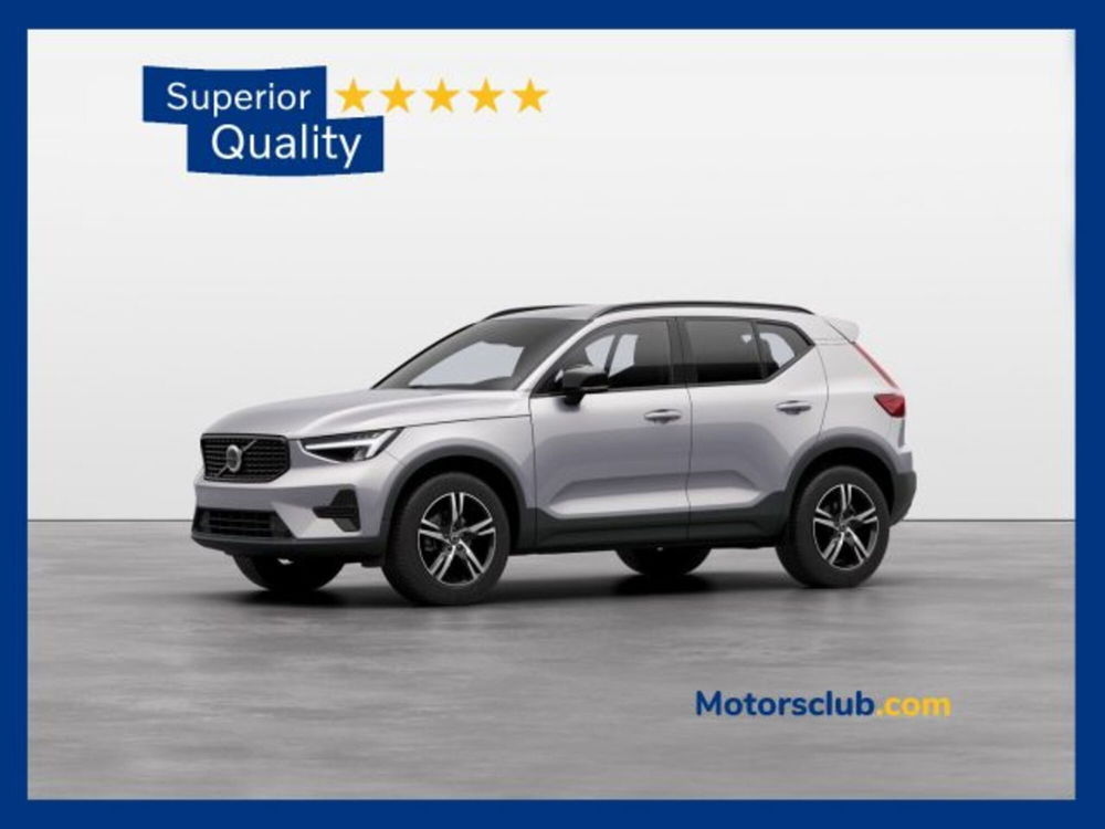 Volvo XC40 B3 automatico Essential  nuova a Modena