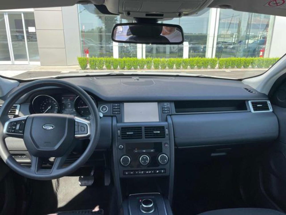 Land Rover Discovery Sport usata a Lucca (10)