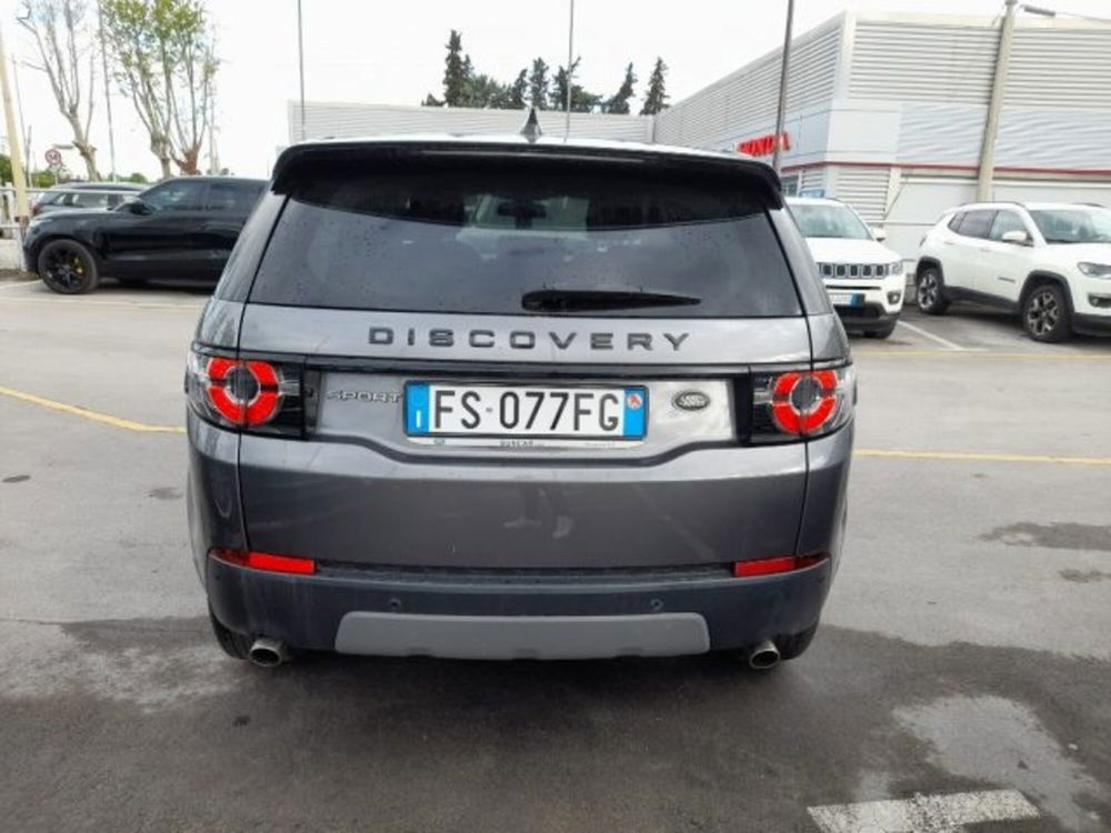 Land Rover Discovery Sport usata a Lucca (6)