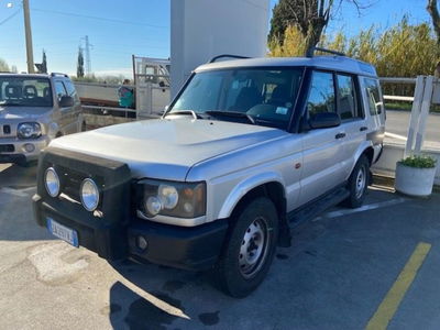 Land Rover Discovery 2.5 Td5 5 porte S del 2003 usata a Massarosa