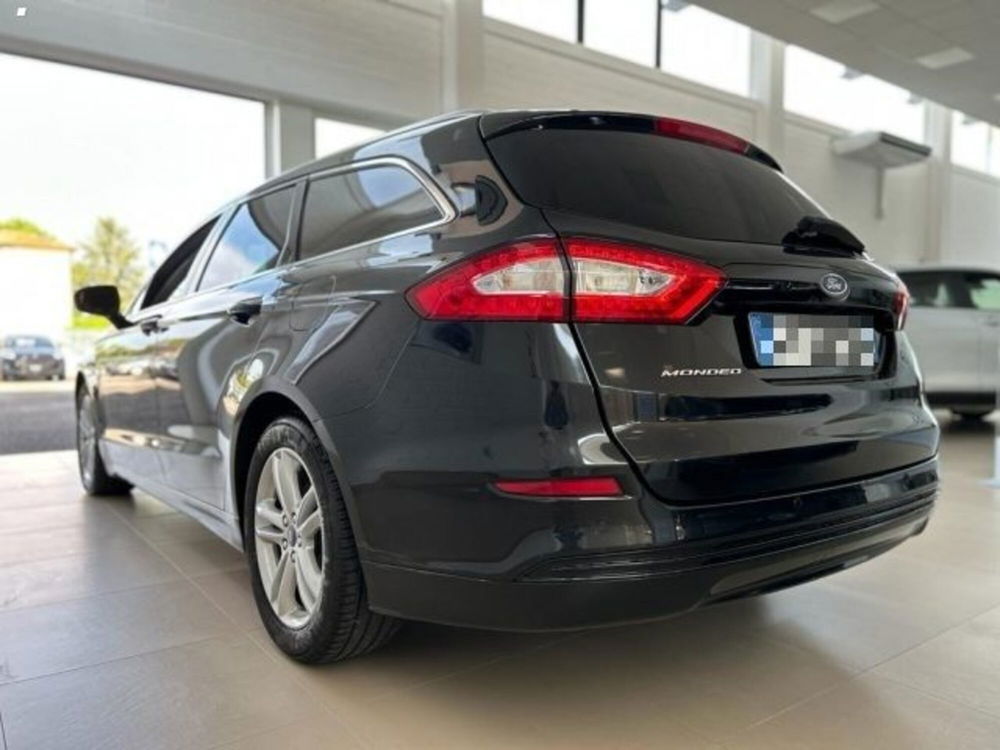 Ford Mondeo Station Wagon usata a Lucca (6)