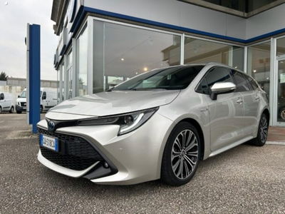 Toyota Corolla Touring Sports 1.8 Hybrid Style  del 2020 usata a Massarosa