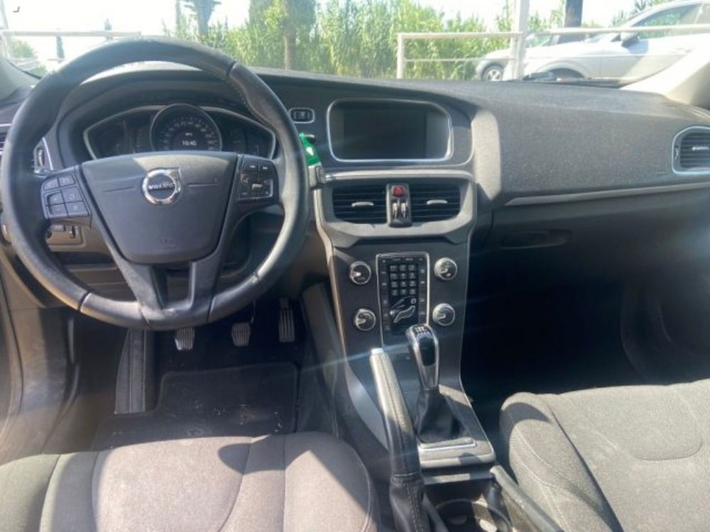 Volvo V40 usata a Lucca (7)