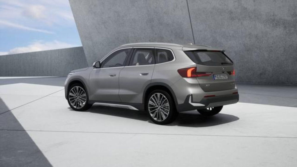 BMW X1 nuova a Modena (2)