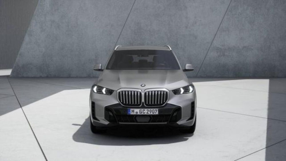 BMW X5 nuova a Modena (3)