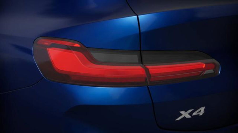 BMW X4 nuova a Modena (9)