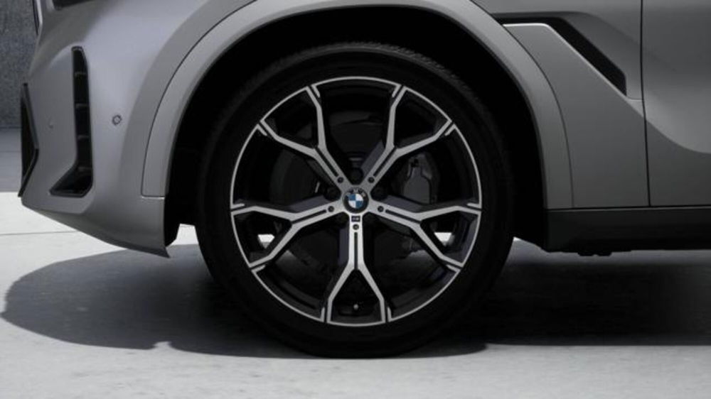 BMW X6 nuova a Modena (8)