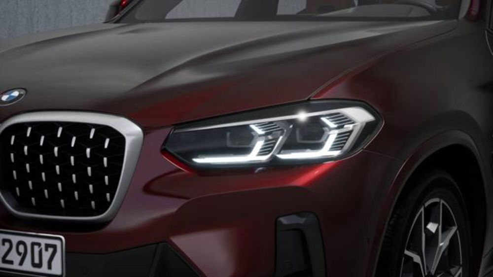 BMW X4 nuova a Modena (7)