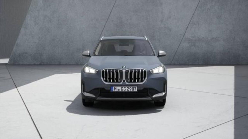 BMW X1 nuova a Modena (3)