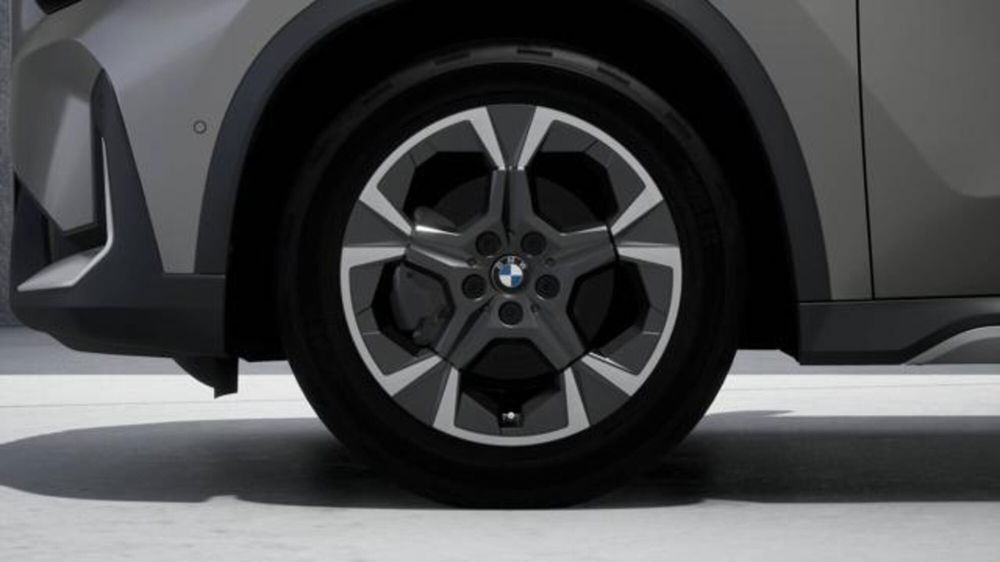 BMW X1 nuova a Modena (8)