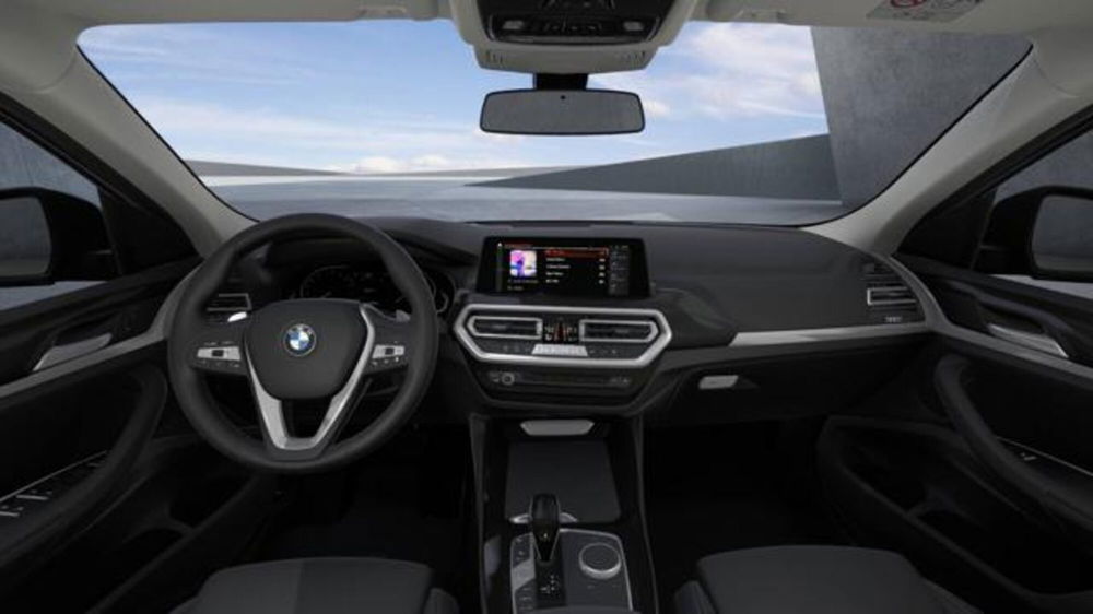 BMW X4 nuova a Modena (11)