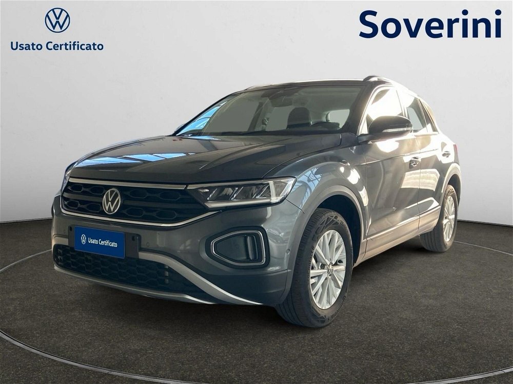 Volkswagen T-Roc 1.5 tsi Life dsg del 2022 usata a Bologna