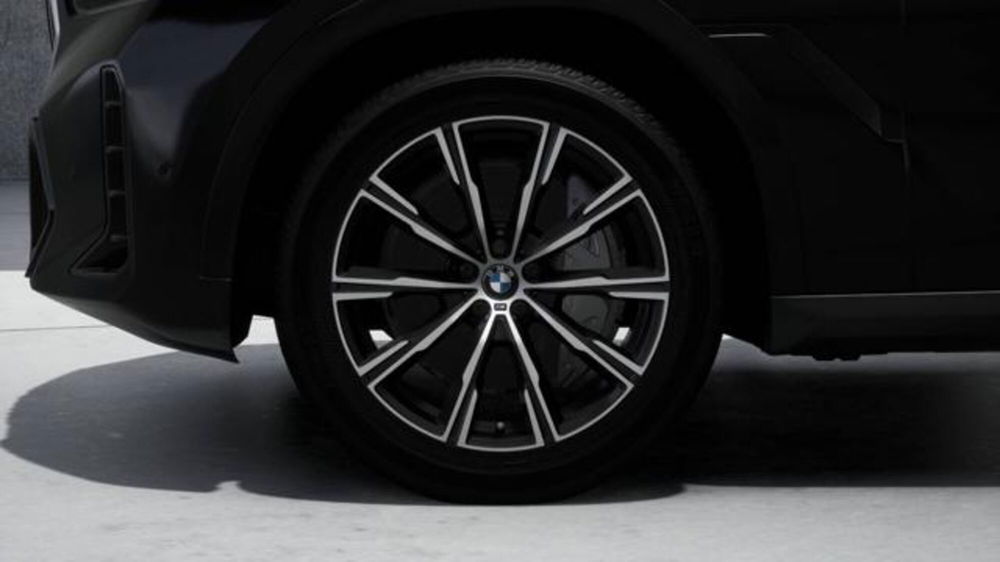 BMW X6 nuova a Modena (8)