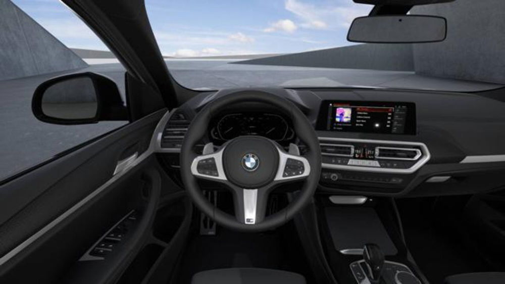 BMW X4 nuova a Modena (14)