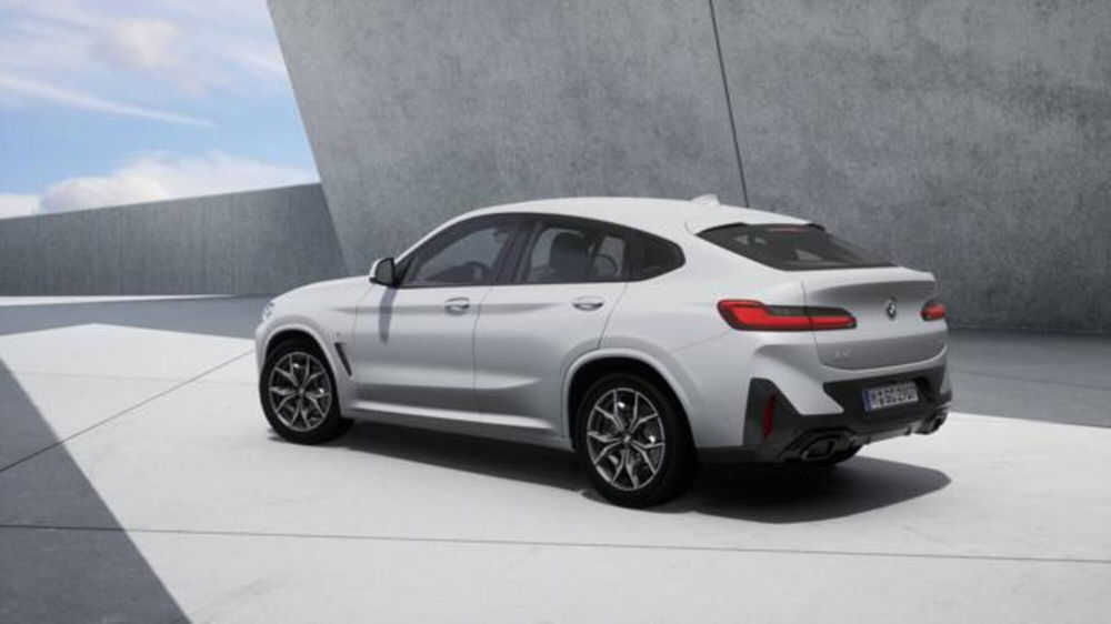 BMW X4 xDrive30d 48V 249CV Msport  nuova a Modena (2)