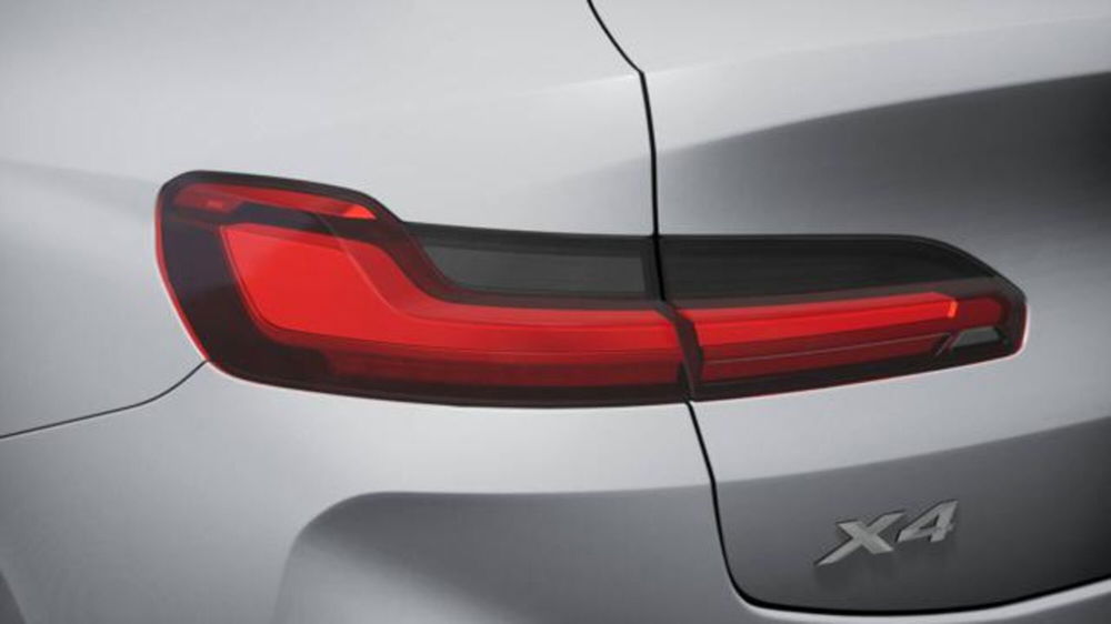 BMW X4 nuova a Modena (9)