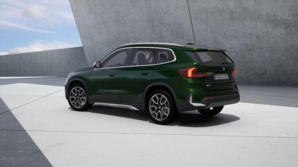 BMW X1 sDrive 18i xLine nuova a Modena (2)