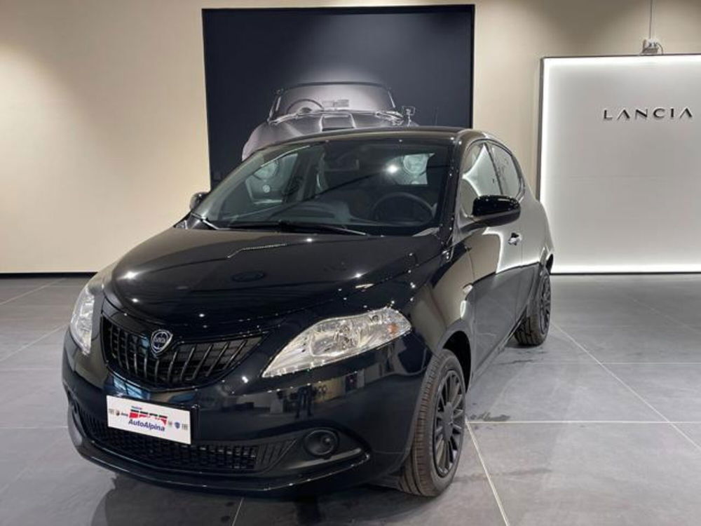 Lancia Ypsilon nuova a Aosta